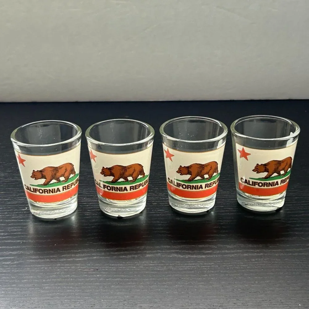 Lot of 4 California Cali Republic Shot Glass Bear Flag Souvenir Decor‎ Gift